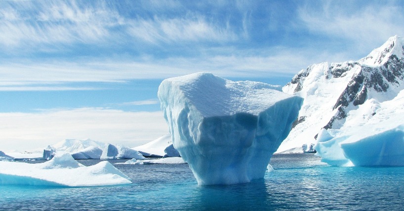 iceberg_antarctica