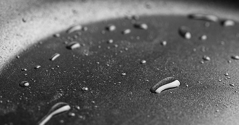 Drops of oil in a teflon frying pan