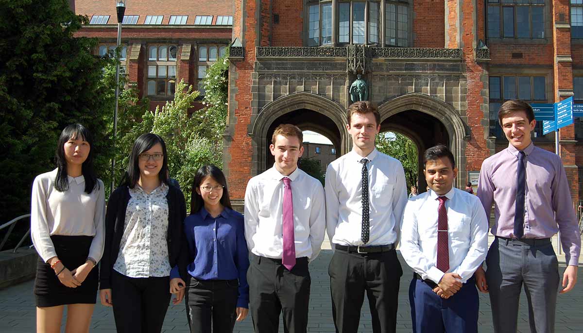 NUBS and Xiamen students in front of Arches 