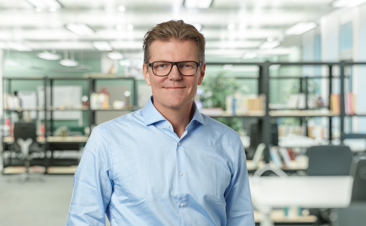 Headshot of Boris Gussen
