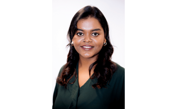 Headshot of Meera Chithirappaavai