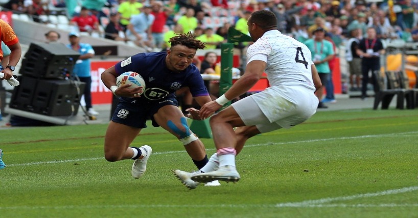 Newcastle University student Femi Sofolarin has been named as part of the Scotland Senior team at the World Rugby Sevens Series event.